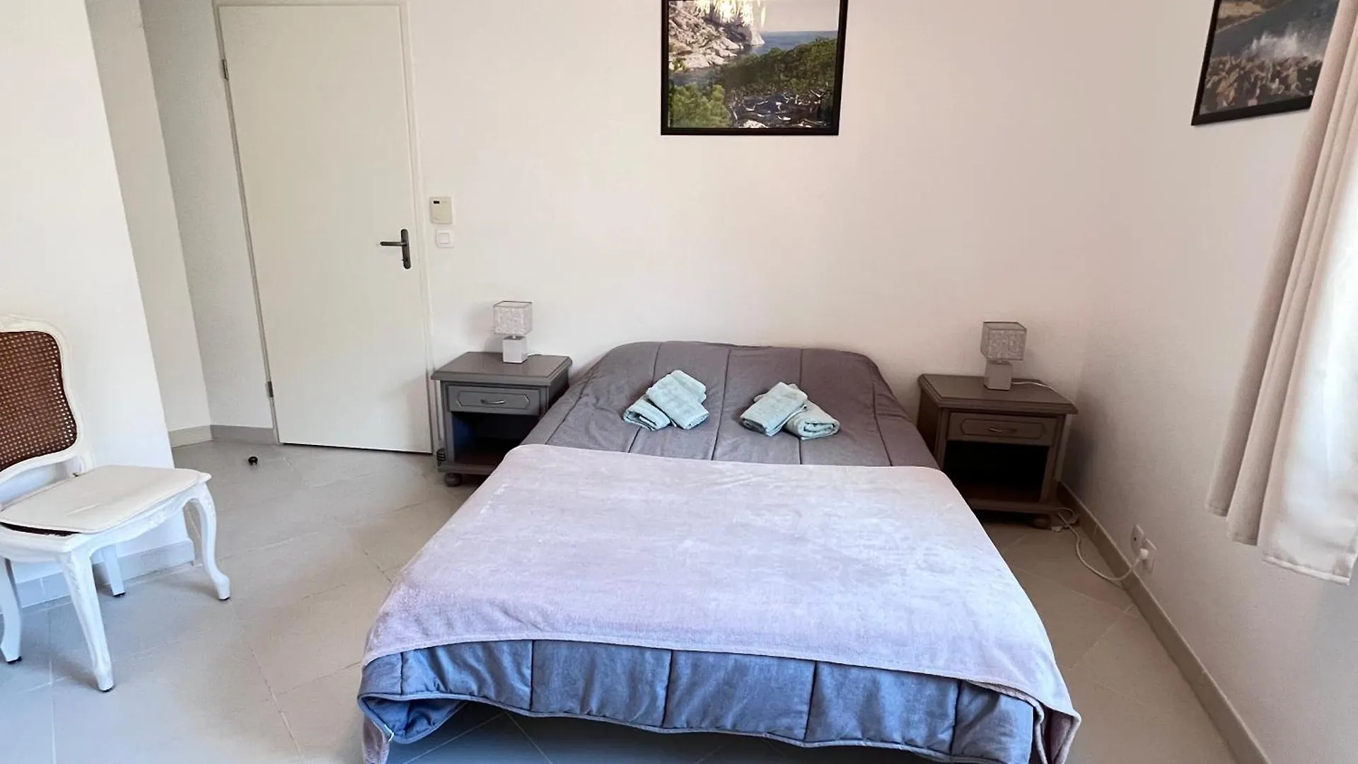 Apartment Figuerolles Moderne T3-300M Mer-Plage-Port-Parking-3 Etoiles La Ciotat