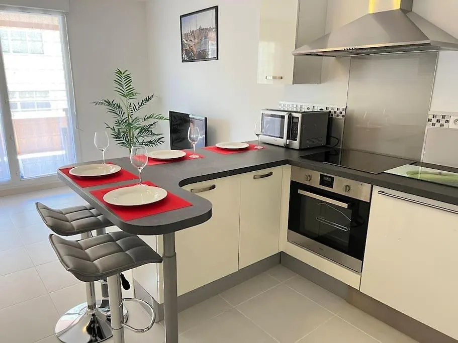 Apartment Figuerolles Moderne T3-300M Mer-Plage-Port-Parking-3 Etoiles
