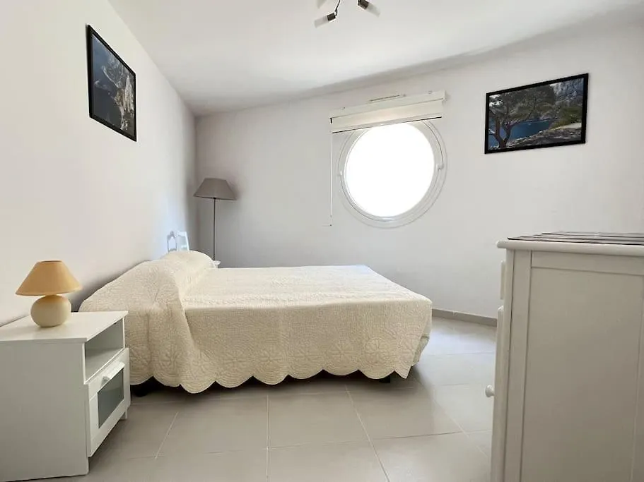 Apartment Figuerolles Moderne T3-300M Mer-Plage-Port-Parking-3 Etoiles France